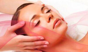 Основни предимства на масажа на лицето